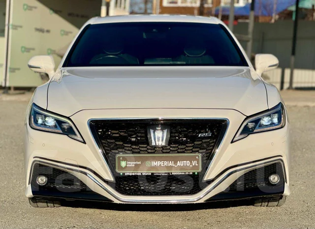 Toyota Crown. �������, ������, 2.5 (184��.�.), ������, 106 000����. �� ����