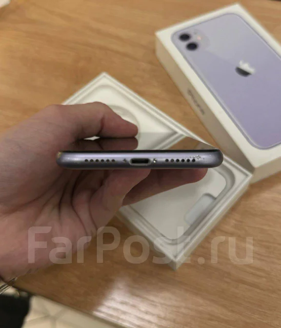 Apple iPhone 11. �/�, 64 ��, ����������, 3G, 4G LTE, NFC ����