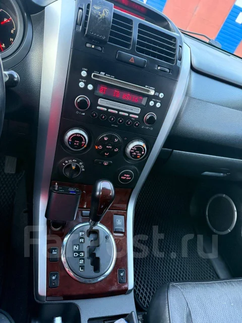 Suzuki Grand Vitara. �������, 4wd, 2.0 (140��.�.), ������, 181����. �� ����