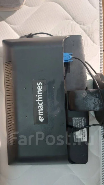 eMachines. 18.5", ���������� �� (LCD, LED, QLED) ����