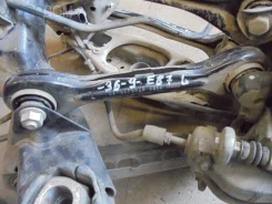 ����� BMW 1 ����� E81/E82/E87/E88 ���������� (2007�2011) 33 32 2 406 289 33322406289 ����