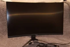 MSI. 27", ���������� �� (LCD, LED, QLED) ����