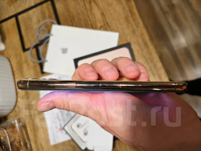 Apple iPhone 11 Pro. �/�, 64 ��, �������, 3G, 4G LTE, ������������ ������� ����