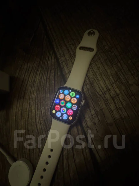 Apple Watch Series 7. GPS, NFC ����