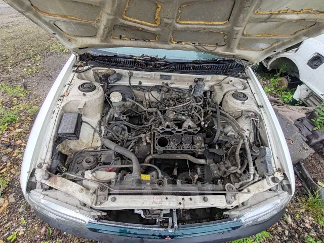 Mitsubishi Libero. CB2V ����