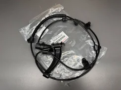 ������ ABS ������ ����� Toyota TLC100/ LX470 (98-07�) 89546-60030 8954660030 ����