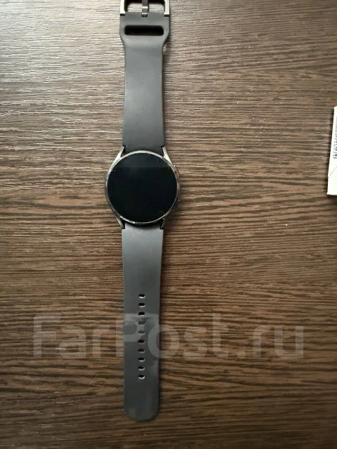 Samsung Galaxy Watch4 ����
