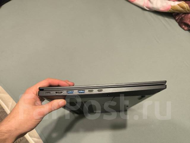 ICL. 15.6", ��� 8 ��, ���� 256���, WiFi: 1, Bluetooth: 1 ����