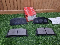 ������� ����� Toyota Corolla E70-E110 Carina T150-170 AP63 ����