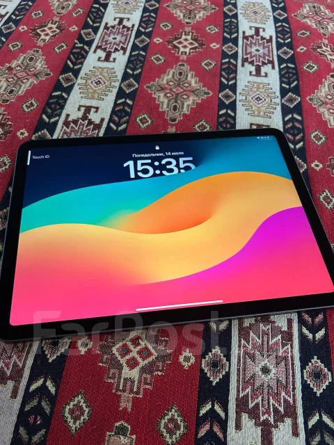Apple iPad Air 4. ������ 256 �� ����