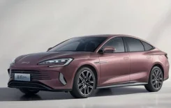 BYD Seal 07 ����� ����