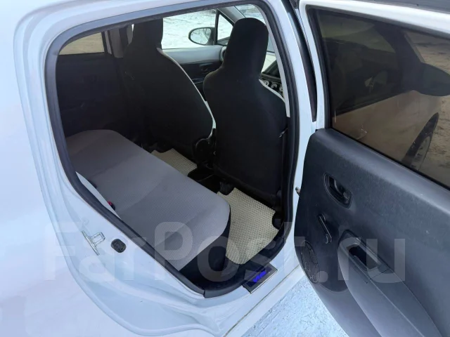 Toyota Vitz. �������, ��������, 1.0 (69��.�.), ������, 108����. �� ����