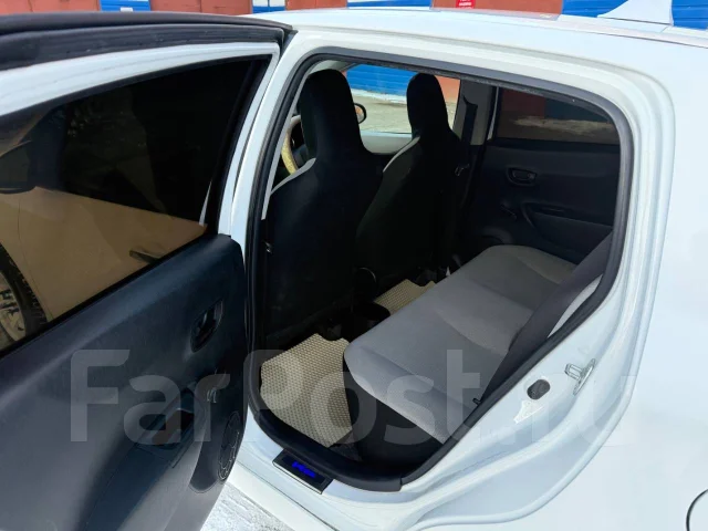 Toyota Vitz. �������, ��������, 1.0 (69��.�.), ������, 108����. �� ����
