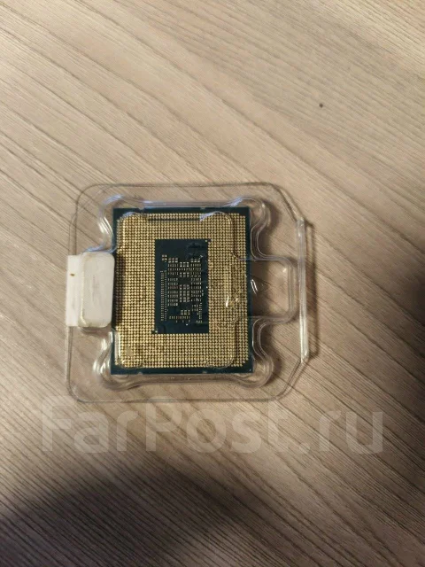 Intel Core i3-12100F ����