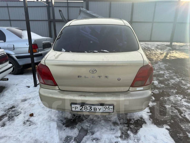 Toyota Platz ����