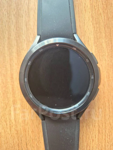 Samsung. GPS, NFC, IP67 ����