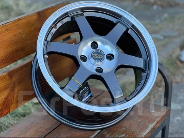 RAYS Volk Racing TE37. 7.0x16", 4x100, ET38, �� 73,1���. ����