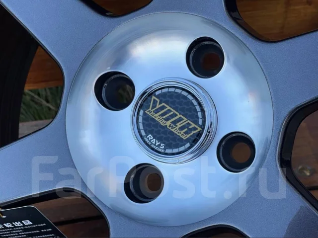 RAYS Volk Racing TE37. 7.0x16", 4x100, ET38, �� 73,1���. ����