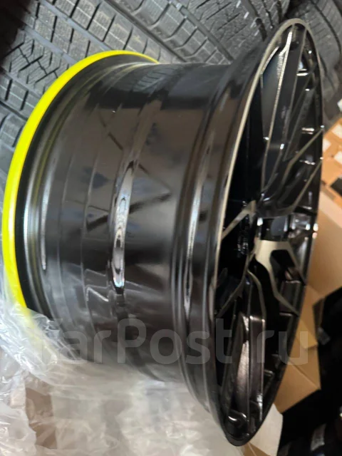 RTX Technik. 8.5x18", 5x114.3, ET35, �� 73,1���. ����