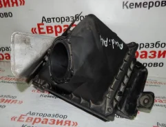 ������ ���������� ������� Audi A4 06C133837L B6 AKE 06C133837L ����