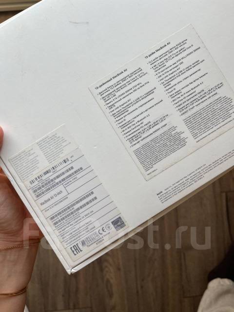 Apple MacBook Air 13 2018. ��� 8 ��, ���� 256���, WiFi: 1, Bluetooth: 1 ����