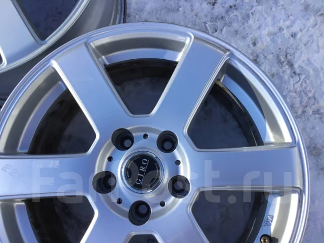 Rial Giro. 7.0x17", 5x114.3, ET40, �� 73,1���. ����