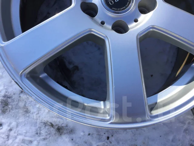 Rial Giro. 7.0x17", 5x114.3, ET40, �� 73,1���. ����