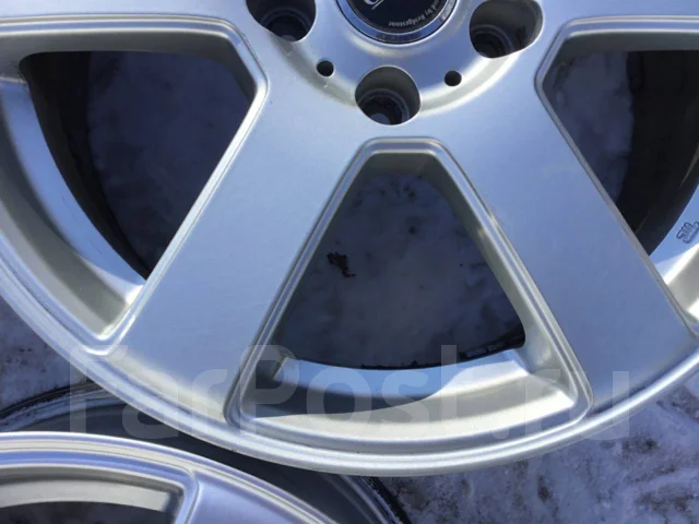 Rial Giro. 7.0x17", 5x114.3, ET40, �� 73,1���. ����