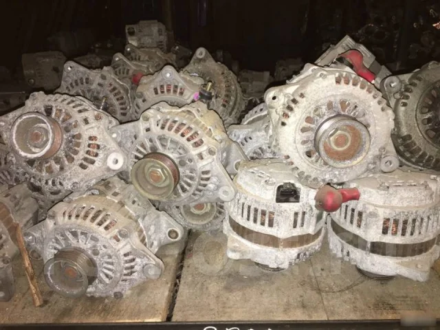 ��������� Subaru Legacy 23700AA330 EJ20 23700AA330 ����