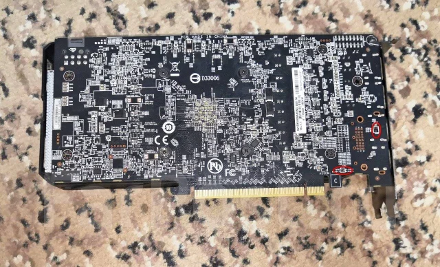 Radeon RX 580 ����