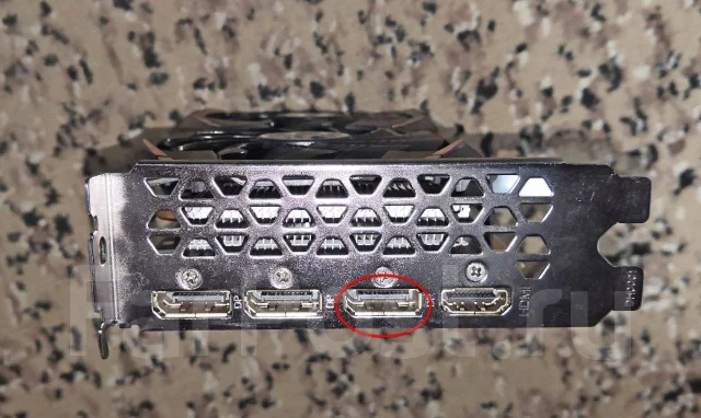 Radeon RX 580 ����