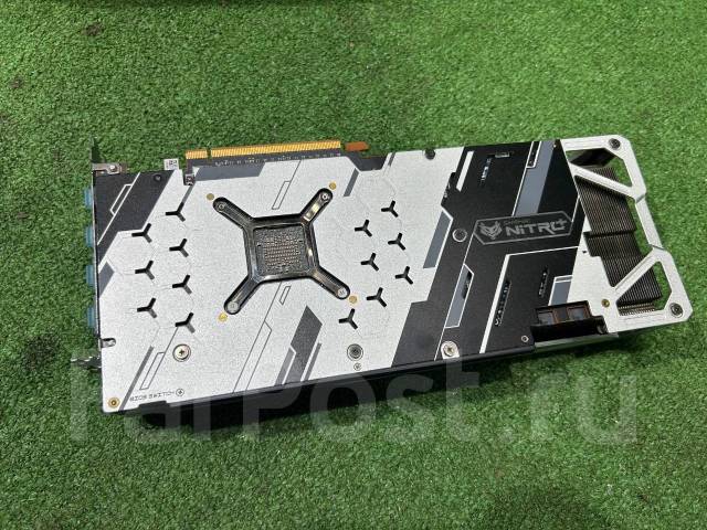 Radeon RX 5700 XT ����