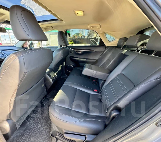 Lexus NX200. �������, 4wd, 2.0 (150��.�.), ������, 207 000����. �� ����