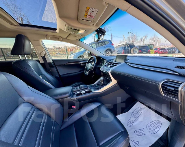 Lexus NX200. �������, 4wd, 2.0 (150��.�.), ������, 207 000����. �� ����