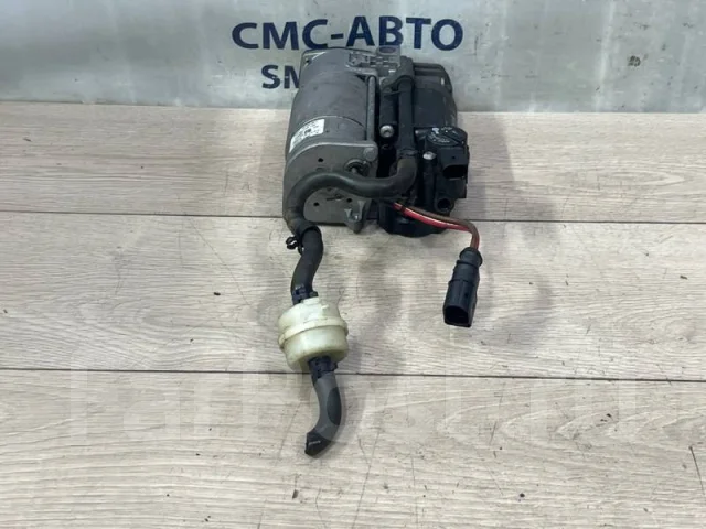 ���������� �������������� Audi A8 4H0616005C D4 4.2 CDR 4H0616005C ����