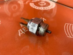 ������ ��������� ������� ���� Audi 100 1990 084941521 C44 SH 084941521 ����