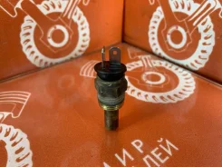 ������ ����������� ����������� �������� Mitsubishi Mirage MD069879 4G13 MD069879 ����