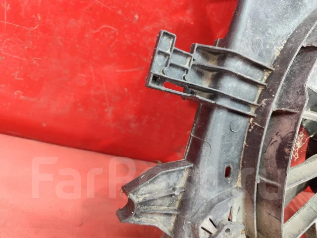 �������� ����������� Renault Duster 2012- 214814567R 1 214814567R ����