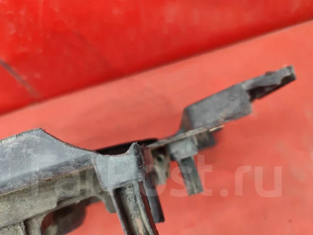 �������� ����������� Renault Duster 2012- 214814567R 1 214814567R ����