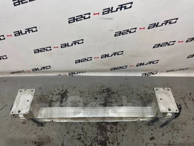 ��������� ������� Audi A4 8K0807113D B8, �������� 8K0807113D ����