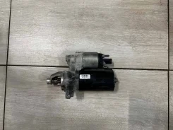 ������� Audi A6 2012 06E911021D C7 CHVA 06E911021D ����
