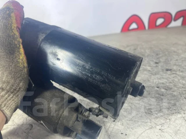������� Audi Q7 2012 059911024C BUG BKS 059911024C ����