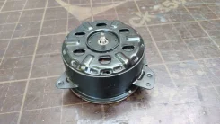 �������� ����������� Mitsubishi Lancer Cedia 1998-2003 MR312898 MR312898 ����