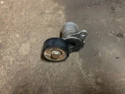 ����� �������� ��������� ������������ Audi A4 2017 06L903133D B9 06L903133D ����