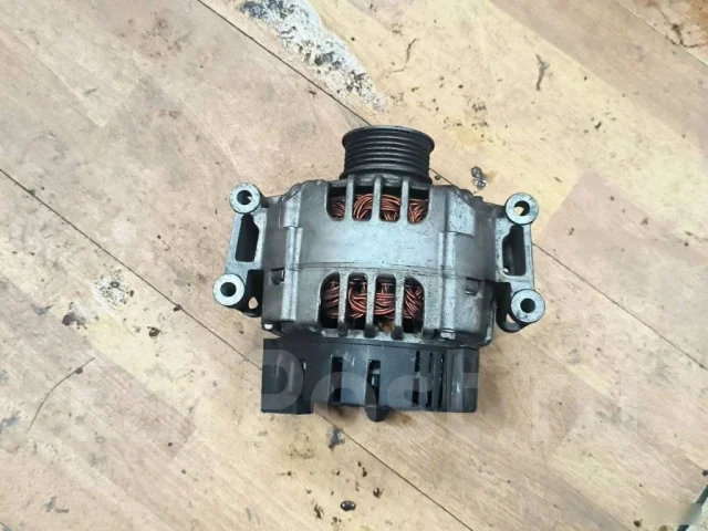 ��������� AUDI A4 06D903016A B7 8E ALT 06D903016A ����