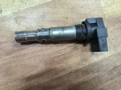 ������� ��������� Audi VW 036905715A Skoda 036905715A ����