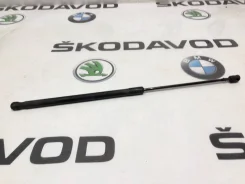 ����������� ������ ��������� Skoda Octavia RS 2010 1Z5827550E A5 (1Z) 2.0 CCZA 1Z5827550E ����