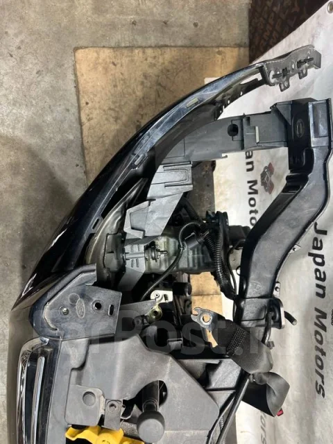 ������� Ford Kuga 2 5262826 5262826 ����
