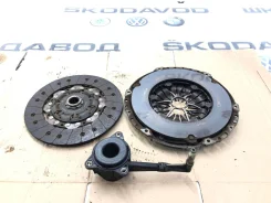 �������� ��������� Skoda Yeti 2014 03L141016N 5L 2.0 CFJA 03L141016N ����