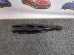 ����� Toyota GT86 SU00304490, ������ ������ SU00304490 ����